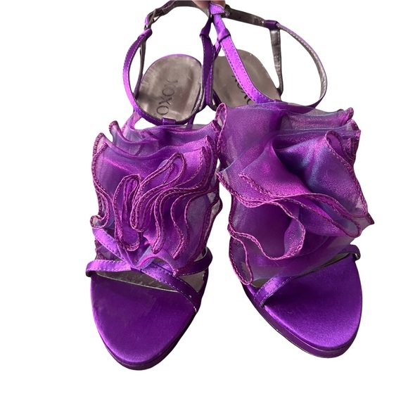 XOXO: Romance Shoe - Picture 3 of 9